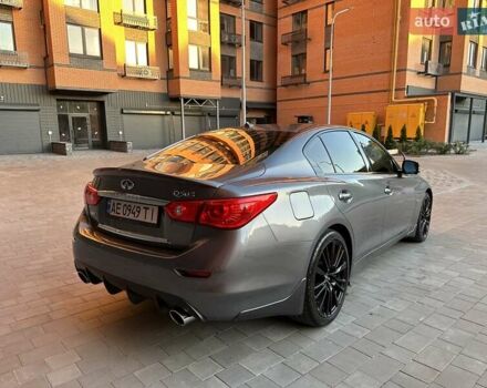 Серый Инфинити Q50, объемом двигателя 3 л и пробегом 82 тыс. км за 23000 $, фото 5 на Automoto.ua