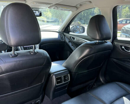 Серый Инфинити Q50, объемом двигателя 1.99 л и пробегом 198 тыс. км за 15600 $, фото 12 на Automoto.ua