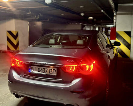 Серый Инфинити Q50, объемом двигателя 1.99 л и пробегом 160 тыс. км за 19000 $, фото 3 на Automoto.ua