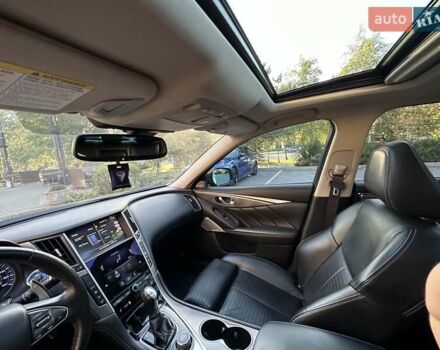 Серый Инфинити Q50, объемом двигателя 3 л и пробегом 82 тыс. км за 23000 $, фото 43 на Automoto.ua