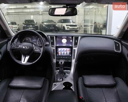 Серый Инфинити Q50, объемом двигателя 3 л и пробегом 60 тыс. км за 16900 $, фото 13 на Automoto.ua