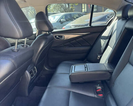 Серый Инфинити Q50, объемом двигателя 1.99 л и пробегом 198 тыс. км за 15600 $, фото 9 на Automoto.ua