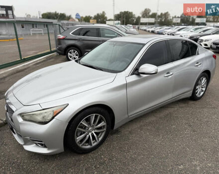 Серый Инфинити Q50, объемом двигателя 3 л и пробегом 132 тыс. км за 11990 $, фото 1 на Automoto.ua