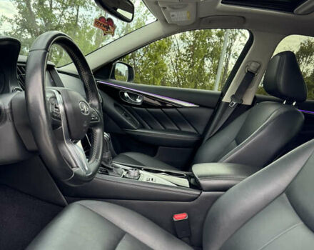 Серый Инфинити Q50, объемом двигателя 3 л и пробегом 108 тыс. км за 17500 $, фото 21 на Automoto.ua