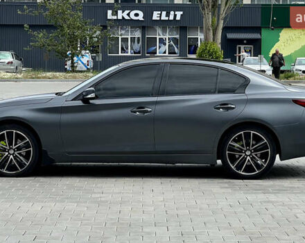 Серый Инфинити Q50, объемом двигателя 1.99 л и пробегом 180 тыс. км за 17700 $, фото 7 на Automoto.ua