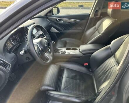 Серый Инфинити Q50, объемом двигателя 3 л и пробегом 118 тыс. км за 22800 $, фото 22 на Automoto.ua