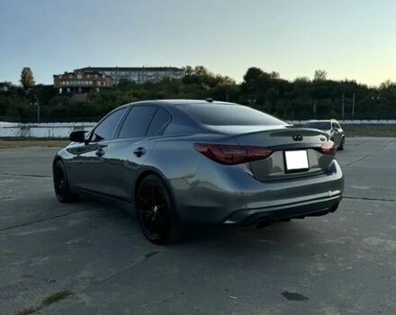 Серый Инфинити Q50, объемом двигателя 2 л и пробегом 127 тыс. км за 10100 $, фото 5 на Automoto.ua