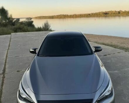 Серый Инфинити Q50, объемом двигателя 2 л и пробегом 127 тыс. км за 10100 $, фото 8 на Automoto.ua