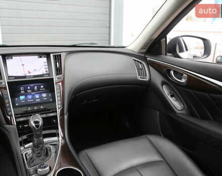 Серый Инфинити Q50, объемом двигателя 2.98 л и пробегом 100 тыс. км за 16500 $, фото 14 на Automoto.ua