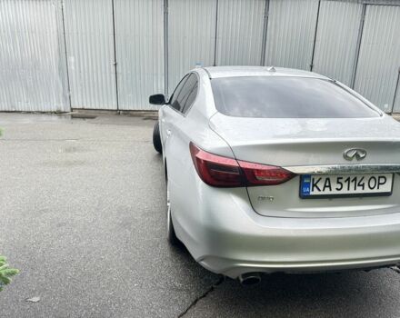 Сірий Інфініті Q50, об'ємом двигуна 3 л та пробігом 98 тис. км за 14400 $, фото 6 на Automoto.ua