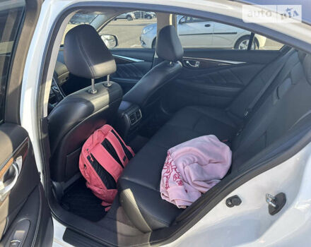 Серый Инфинити Q50, объемом двигателя 3 л и пробегом 111 тыс. км за 17500 $, фото 11 на Automoto.ua