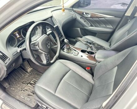 Сірий Інфініті Q50, об'ємом двигуна 3 л та пробігом 98 тис. км за 14400 $, фото 7 на Automoto.ua