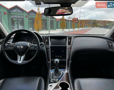 Сірий Інфініті Q50, об'ємом двигуна 3 л та пробігом 148 тис. км за 14500 $, фото 8 на Automoto.ua