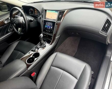 Сірий Інфініті Q50, об'ємом двигуна 3 л та пробігом 72 тис. км за 17400 $, фото 17 на Automoto.ua