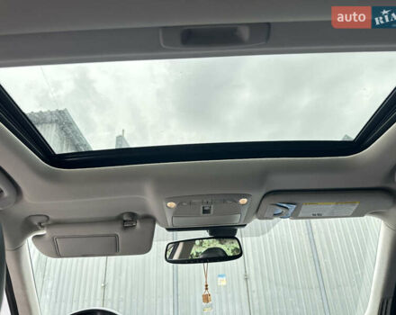 Серый Инфинити Q50, объемом двигателя 3 л и пробегом 100 тыс. км за 14800 $, фото 11 на Automoto.ua