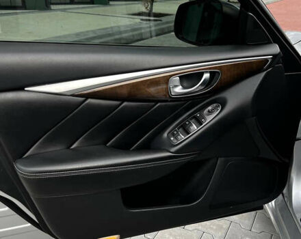 Сірий Інфініті Q50, об'ємом двигуна 3 л та пробігом 148 тис. км за 14500 $, фото 9 на Automoto.ua