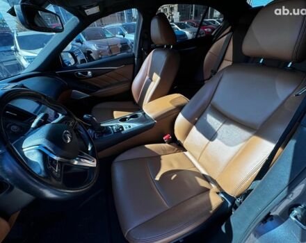 Сірий Інфініті Q50, об'ємом двигуна 3 л та пробігом 64 тис. км за 25490 $, фото 18 на Automoto.ua