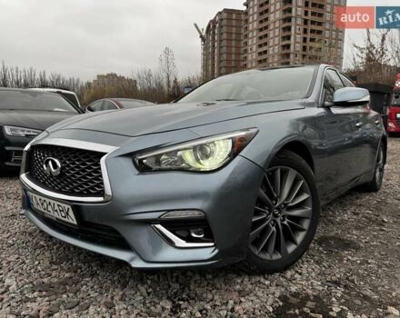 Серый Инфинити Q50, объемом двигателя 3 л и пробегом 73 тыс. км за 18000 $, фото 1 на Automoto.ua