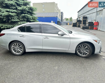 Серый Инфинити Q50, объемом двигателя 3 л и пробегом 100 тыс. км за 14800 $, фото 4 на Automoto.ua