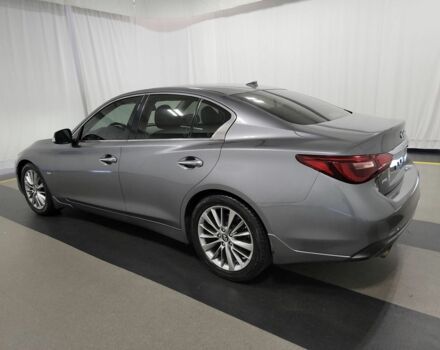 Серый Инфинити Q50, объемом двигателя 3 л и пробегом 80 тыс. км за 16000 $, фото 1 на Automoto.ua