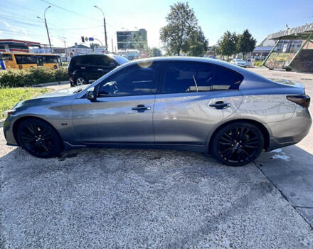 Серый Инфинити Q50, объемом двигателя 3 л и пробегом 105 тыс. км за 18900 $, фото 4 на Automoto.ua