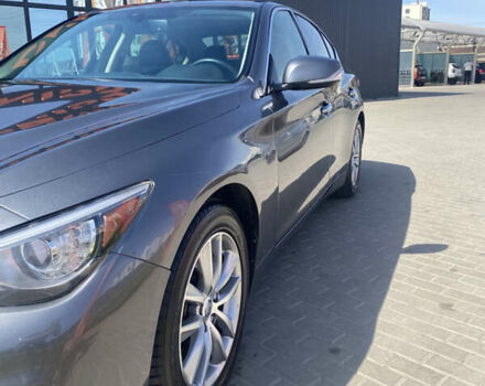 Серый Инфинити Q50, объемом двигателя 1.99 л и пробегом 148 тыс. км за 15000 $, фото 7 на Automoto.ua