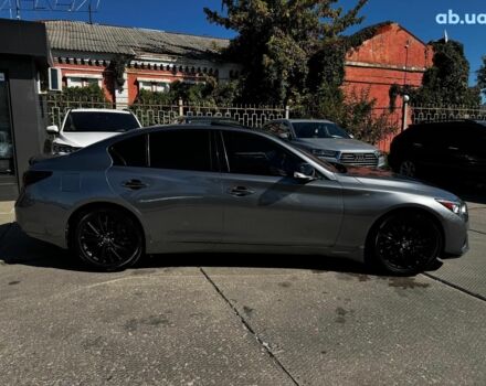 Сірий Інфініті Q50, об'ємом двигуна 3 л та пробігом 64 тис. км за 25490 $, фото 6 на Automoto.ua