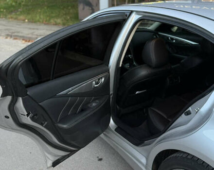 Сірий Інфініті Q50, об'ємом двигуна 3 л та пробігом 59 тис. км за 23000 $, фото 13 на Automoto.ua