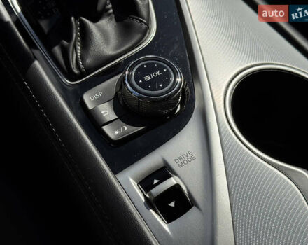 Серый Инфинити Q50, объемом двигателя 3 л и пробегом 24 тыс. км за 20000 $, фото 31 на Automoto.ua