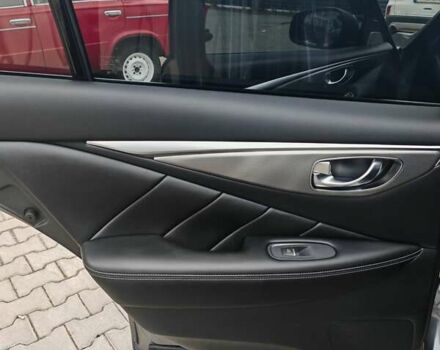 Серый Инфинити Q50, объемом двигателя 3 л и пробегом 55 тыс. км за 25000 $, фото 16 на Automoto.ua