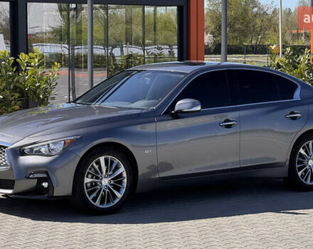 Серый Инфинити Q50, объемом двигателя 3 л и пробегом 24 тыс. км за 20000 $, фото 5 на Automoto.ua