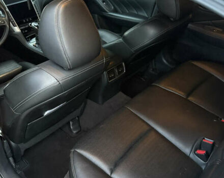 Сірий Інфініті Q50, об'ємом двигуна 3 л та пробігом 59 тис. км за 23000 $, фото 14 на Automoto.ua