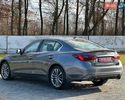 Серый Инфинити Q50, объемом двигателя 3 л и пробегом 74 тыс. км за 15900 $, фото 7 на Automoto.ua