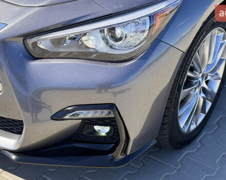 Серый Инфинити Q50, объемом двигателя 3 л и пробегом 24 тыс. км за 20000 $, фото 3 на Automoto.ua