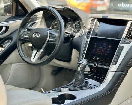 Серый Инфинити Q50, объемом двигателя 0 л и пробегом 93 тыс. км за 14900 $, фото 16 на Automoto.ua
