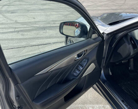 Серый Инфинити Q50, объемом двигателя 3 л и пробегом 170 тыс. км за 24000 $, фото 10 на Automoto.ua