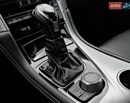 Сірий Інфініті Q50, об'ємом двигуна 3 л та пробігом 119 тис. км за 15800 $, фото 16 на Automoto.ua