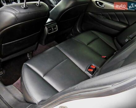 Сірий Інфініті Q50, об'ємом двигуна 3 л та пробігом 119 тис. км за 15800 $, фото 17 на Automoto.ua