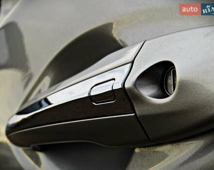 Сірий Інфініті Q50, об'ємом двигуна 3 л та пробігом 119 тис. км за 15800 $, фото 5 на Automoto.ua