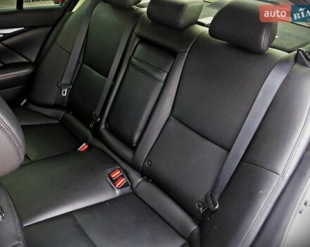 Сірий Інфініті Q50, об'ємом двигуна 3 л та пробігом 119 тис. км за 15800 $, фото 18 на Automoto.ua