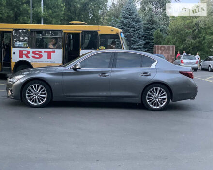 Сірий Інфініті Q50, об'ємом двигуна 2 л та пробігом 33 тис. км за 26500 $, фото 3 на Automoto.ua