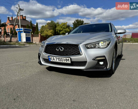 Серый Инфинити Q50, объемом двигателя 3 л и пробегом 93 тыс. км за 20000 $, фото 5 на Automoto.ua
