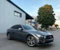 Серый Инфинити Q50, объемом двигателя 3 л и пробегом 77 тыс. км за 20999 $, фото 1 на Automoto.ua