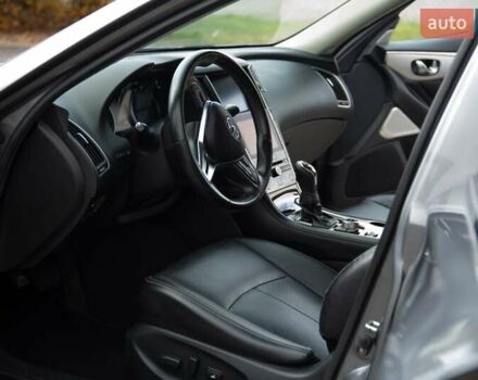 Серый Инфинити Q50, объемом двигателя 2.8 л и пробегом 47 тыс. км за 27000 $, фото 18 на Automoto.ua