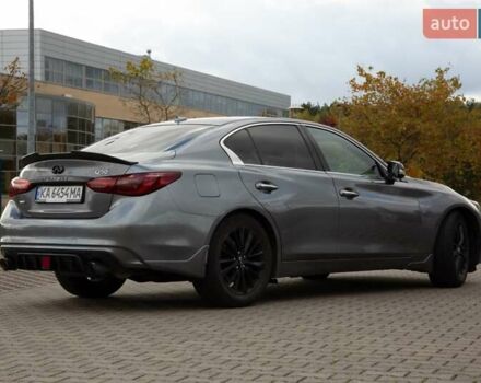 Серый Инфинити Q50, объемом двигателя 2.8 л и пробегом 47 тыс. км за 27000 $, фото 4 на Automoto.ua