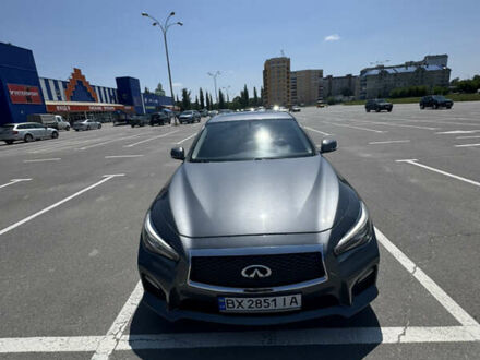 Сірий Інфініті Q50, об'ємом двигуна 3 л та пробігом 200 тис. км за 18000 $, фото 1 на Automoto.ua