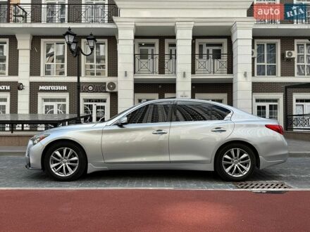 Сірий Інфініті Q50, об'ємом двигуна 1.99 л та пробігом 100 тис. км за 14300 $, фото 1 на Automoto.ua
