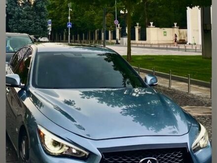Серый Инфинити Q50, объемом двигателя 3 л и пробегом 113 тыс. км за 19000 $, фото 1 на Automoto.ua