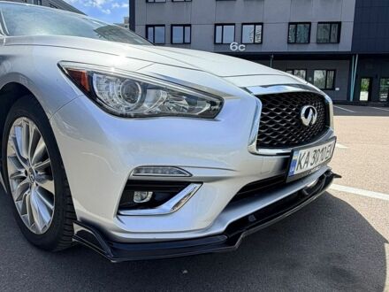 Сірий Інфініті Q50, об'ємом двигуна 3 л та пробігом 92 тис. км за 17500 $, фото 1 на Automoto.ua