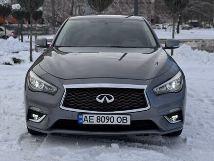 Серый Инфинити Q50, объемом двигателя 1.99 л и пробегом 149 тыс. км за 14400 $, фото 1 на Automoto.ua